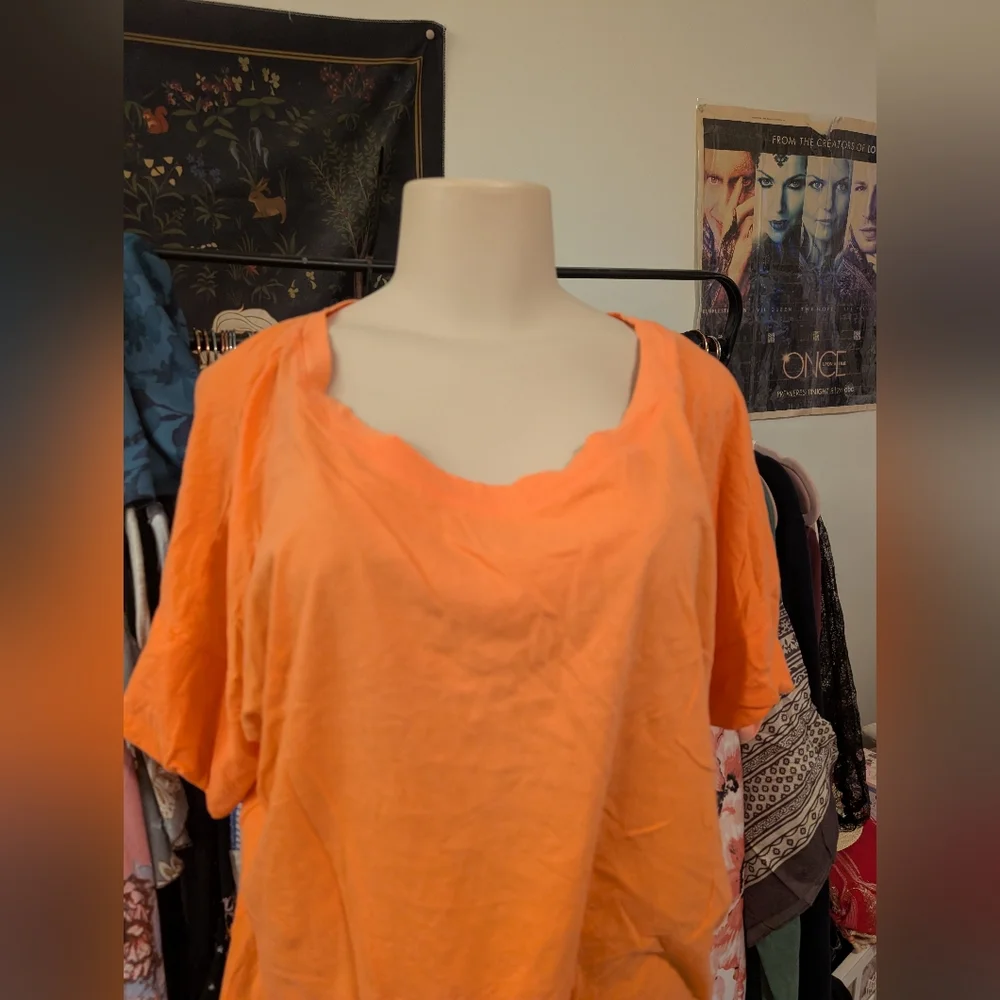 Kate Spade Saturday Orange‎ T-shirt Size Large